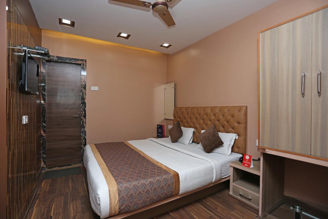 Oyo 11596 Sanjay Guest House กานปูร์ ภายนอก รูปภาพ